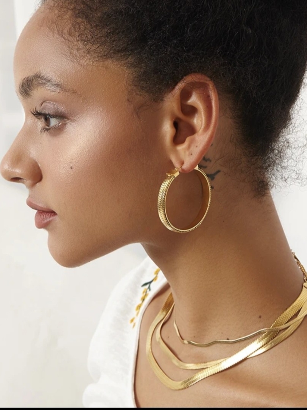 Gold Textured Hoop Earrings - Women's Jewelry